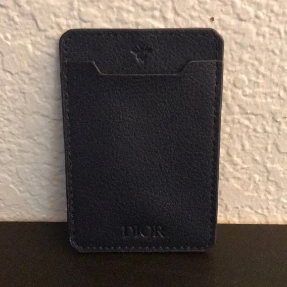 Dior brand new in box card holder - Picture 2 of 6